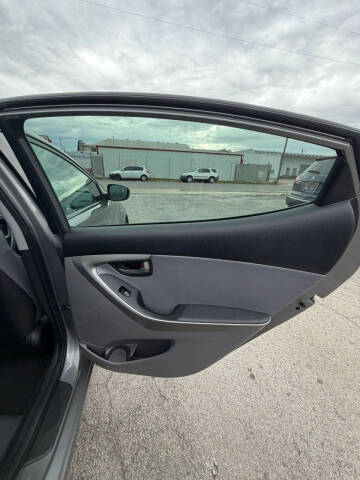 2013 Hyundai Elantra