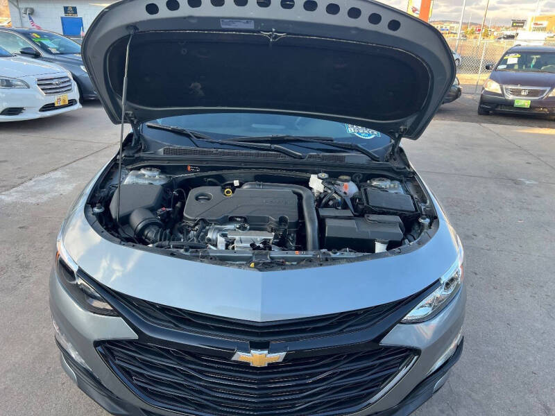 2024 Chevrolet Malibu LT