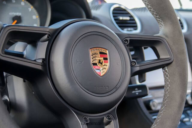 2023 Porsche 718 Cayman GT4 RS