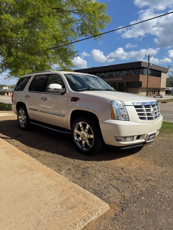 2013 Cadillac Escalade Luxury