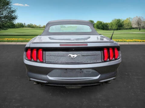 2022 Ford Mustang