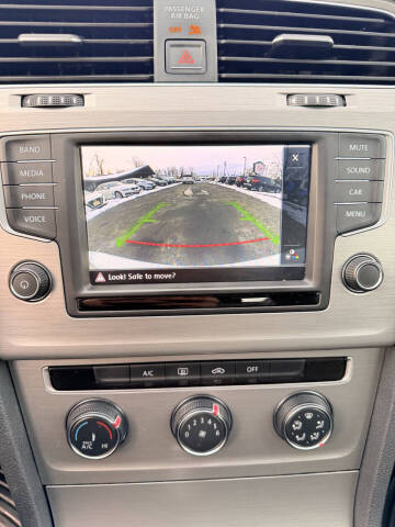 2016 Volkswagen Golf SportWagen TSI S