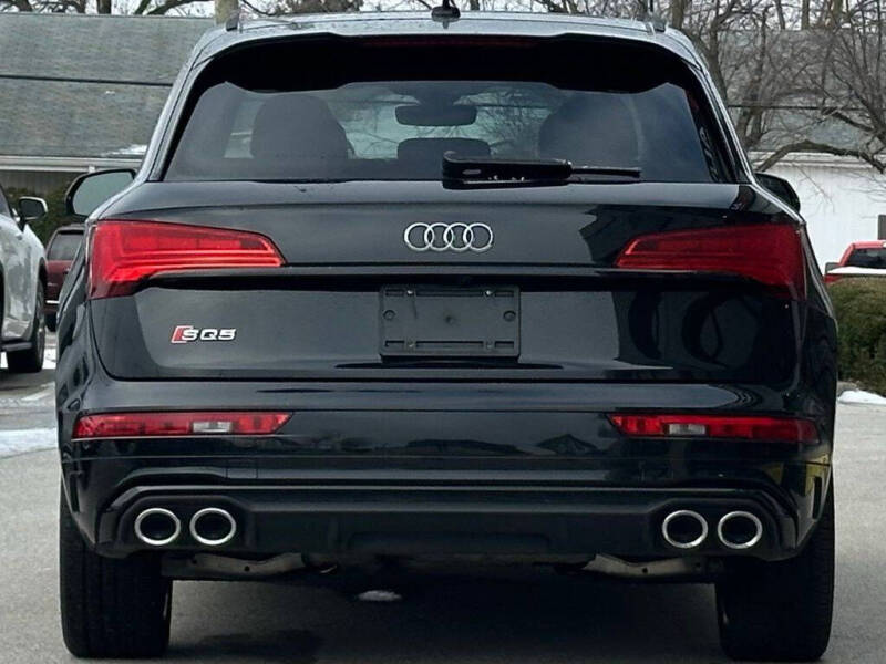 2022 Audi SQ5 3.0T quattro Prestige