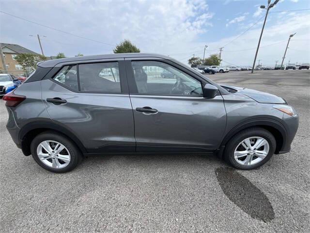 2025 Nissan Kicks Play S