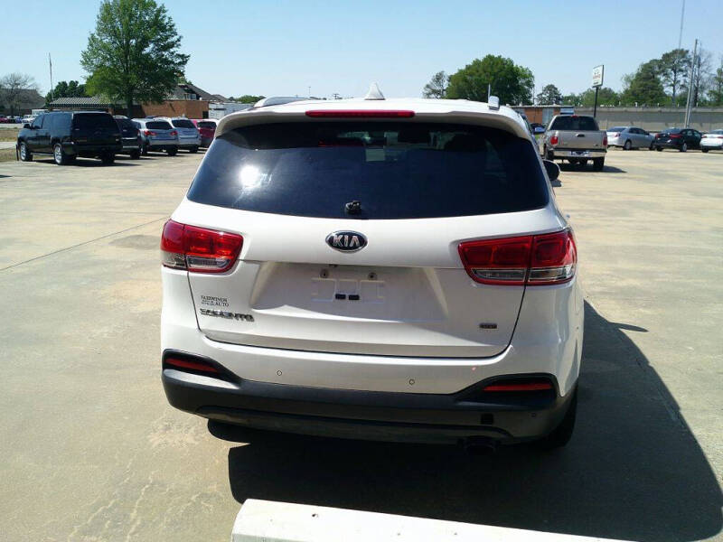 2017 Kia Sorento LX