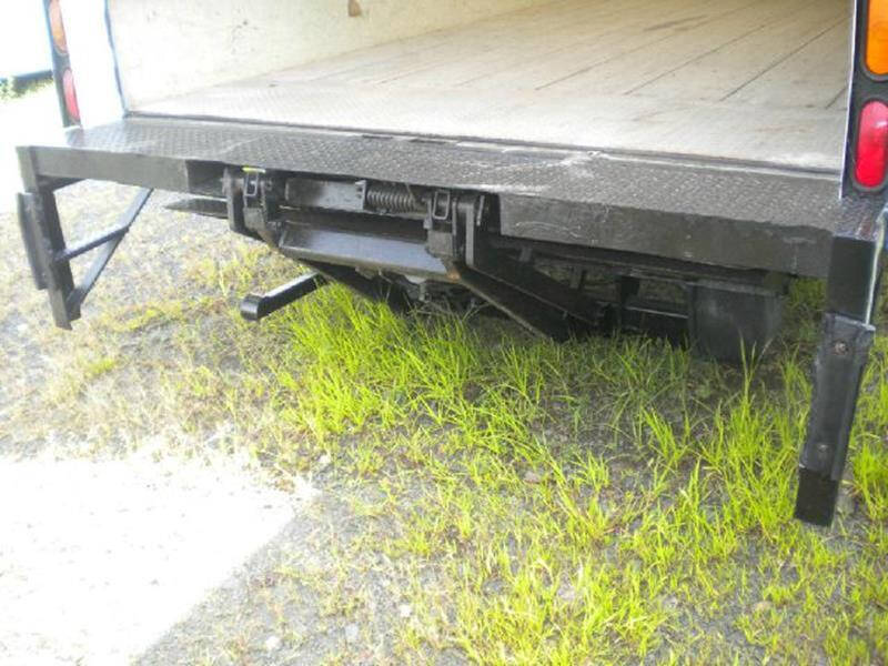 2007 Supreme 20ft Van body