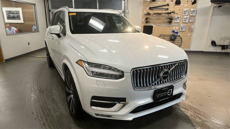 2022 Volvo XC90 T6 Inscription 7-Passenger