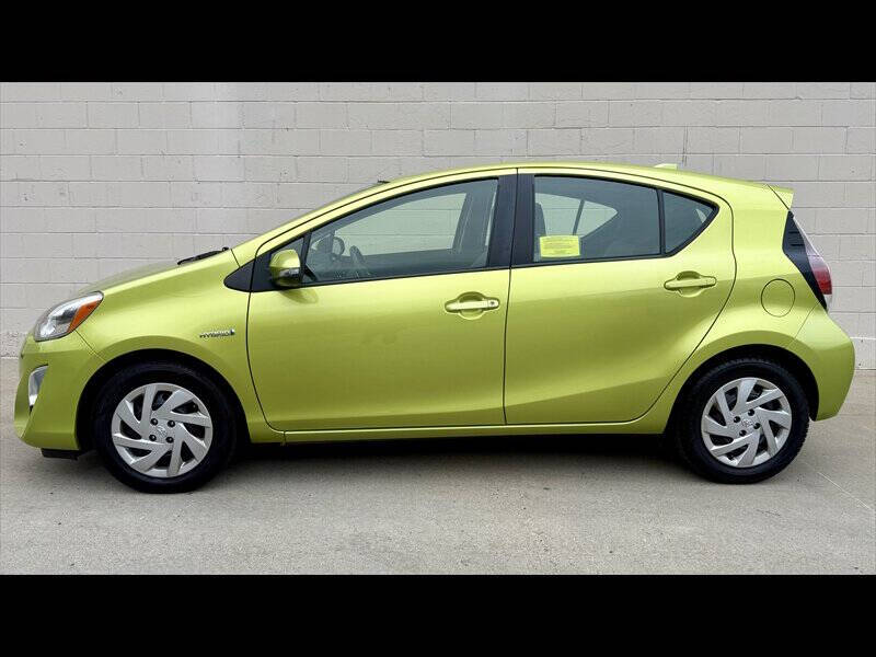2015 Toyota Prius c Two