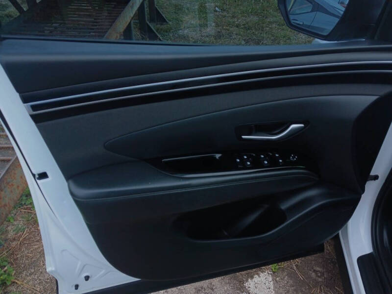 2022 Hyundai Tucson SEL photo 2