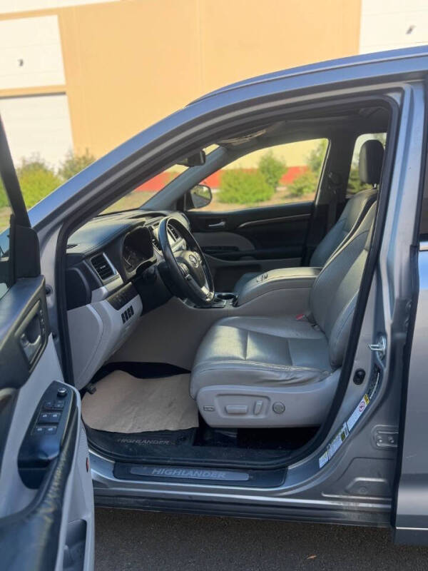 2014 Toyota Highlander Limited