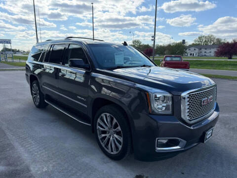 2017 GMC Yukon XL Denali