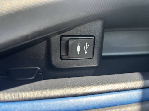 2013 Toyota Prius c Two