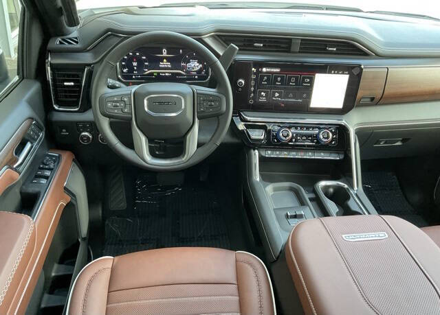 2025 GMC Sierra 3500HD