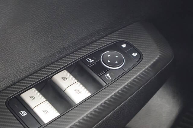 2024 Mitsubishi Outlander ES