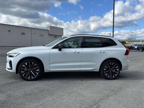 2026 Volvo XC60 B5 Ultra