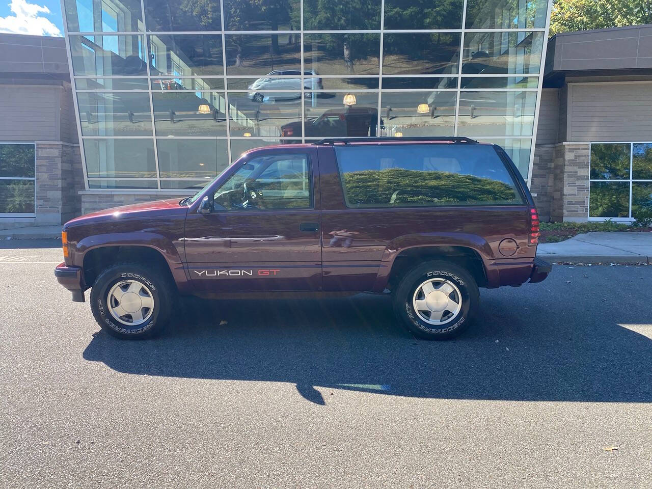 1994 GMC Yukon for sale at Vintage Motors USA in Roselle, NJ