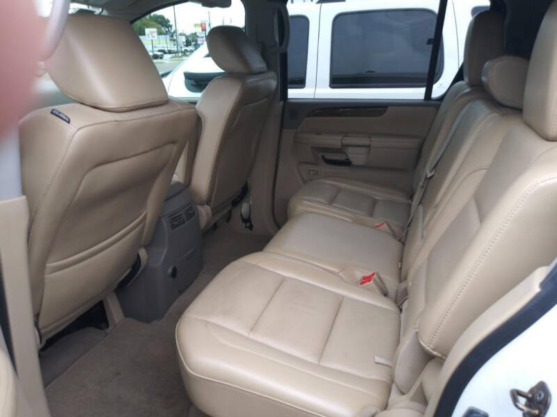 2012 Nissan Armada Platinum