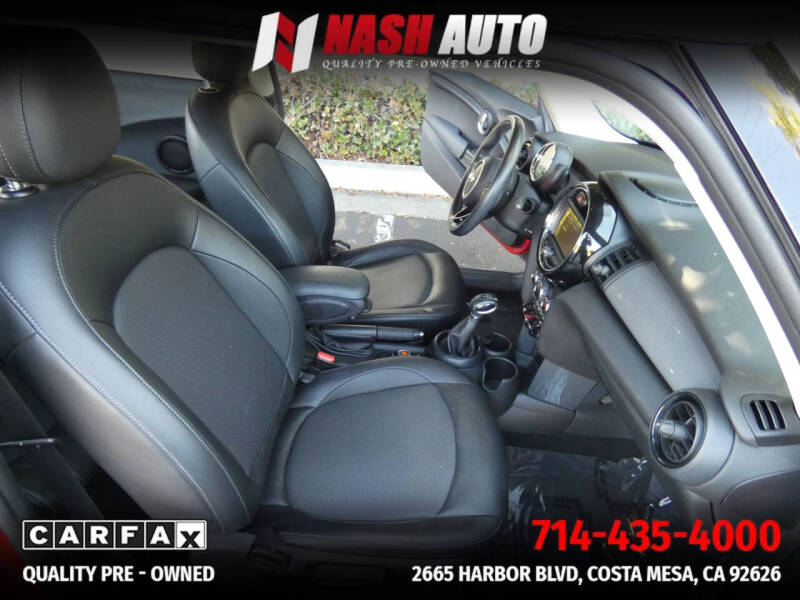2017 MINI Hardtop 2 Door Cooper