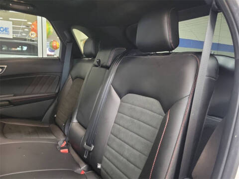 2021 Ford Edge ST-Line