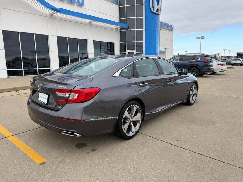 2019 Honda Accord Touring