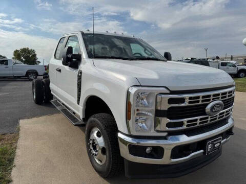 2025 Ford F-350 Super Duty XL
