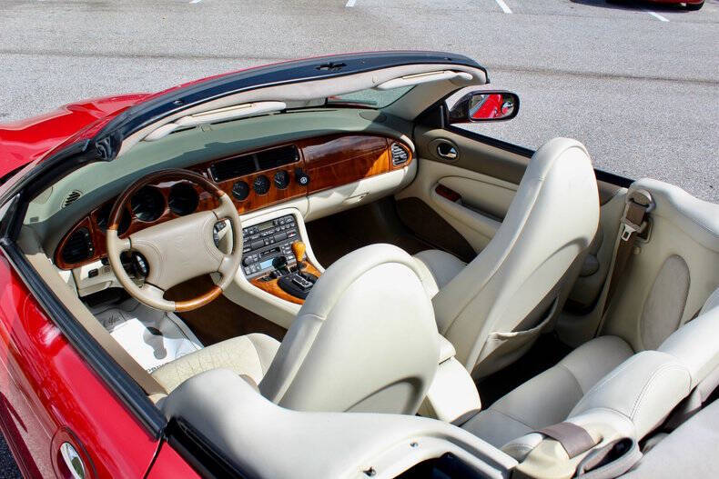 1999 Jaguar XK-Series XK8