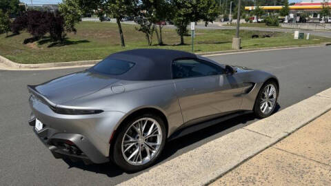 2022 Aston Martin Vantage