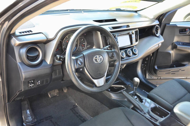 2016 Toyota RAV4 LE