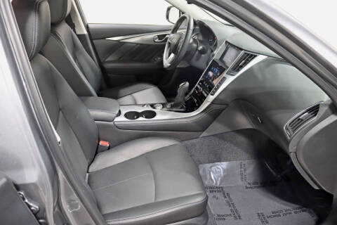 2023 Infiniti Q50 Luxe