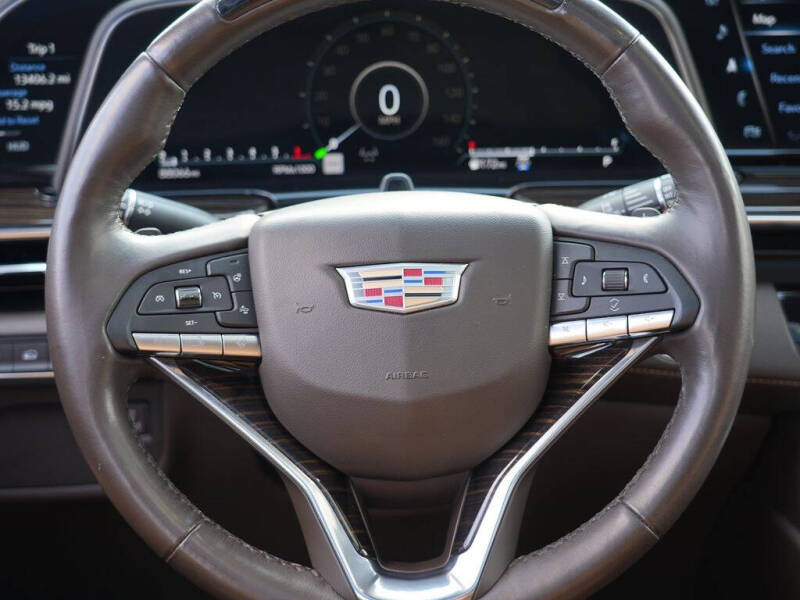 2022 Cadillac Escalade ESV Premium Luxury