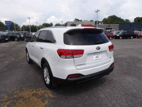 2016 Kia Sorento LX