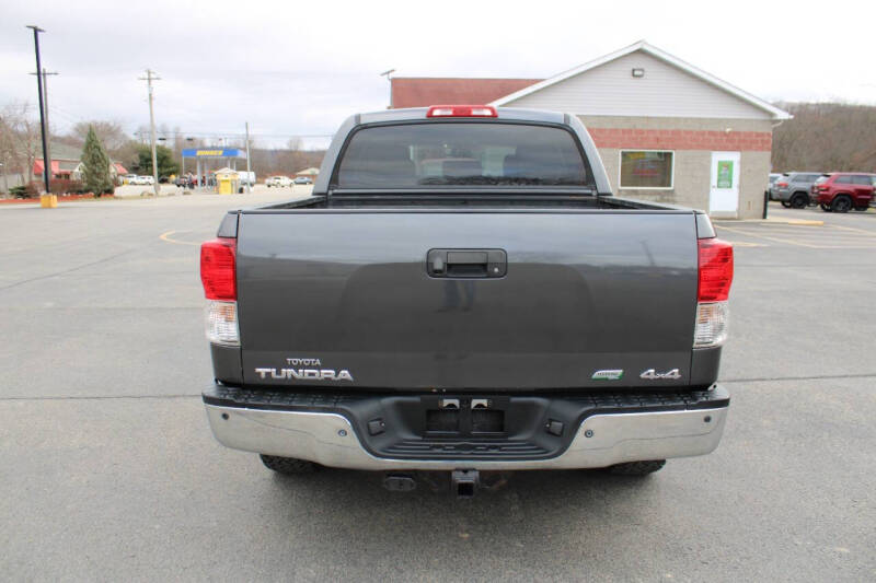 2013 Toyota Tundra Platinum