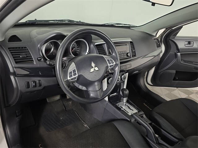 2016 Mitsubishi Lancer ES