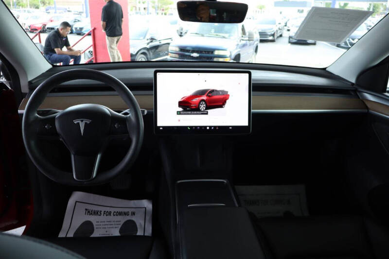 2023 Tesla Model Y Long Range