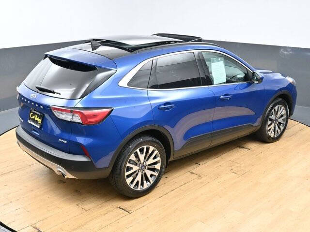 2022 Ford Escape Titanium