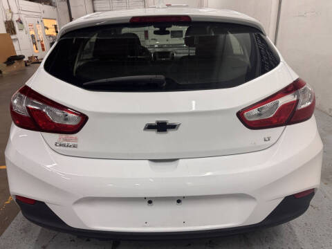 2018 Chevrolet Cruze LT Auto