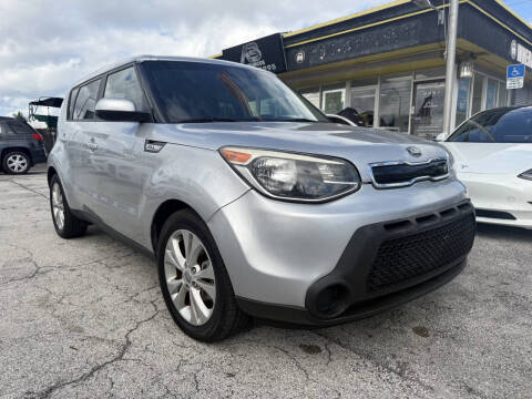 2015 Kia Soul +