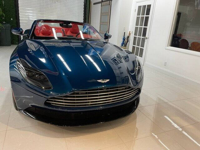 2019 Aston Martin DB9