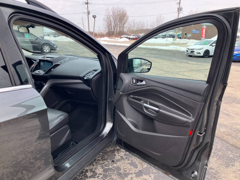 2016 Ford Escape SE