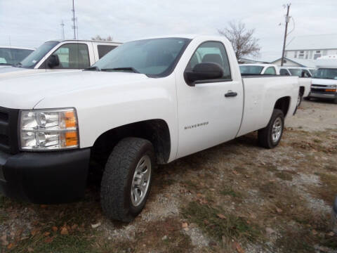 2011 Chevrolet Silverado 1500 for sale at AUTO FLEET REMARKETING, INC. in Van Alstyne TX