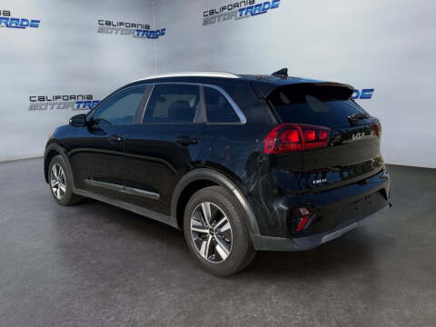 2022 Kia Niro LXS