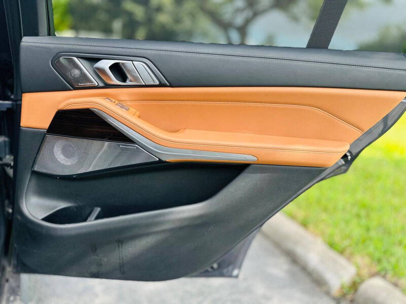 2019 BMW X7 xDrive50i