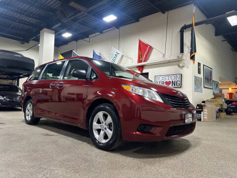 2012 Toyota Sienna