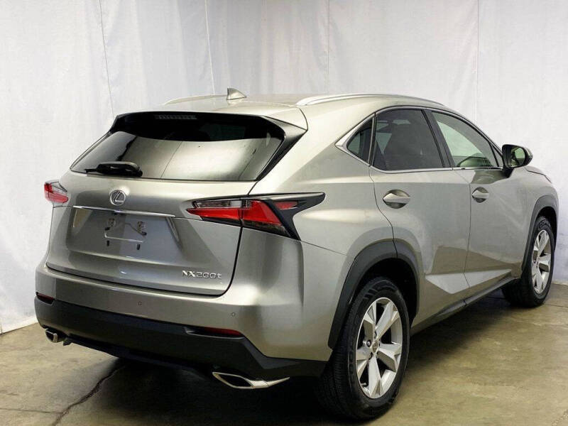 2017 Lexus NX 200t