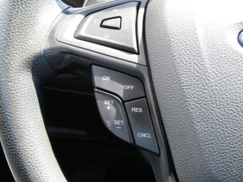 2019 Ford Edge SE