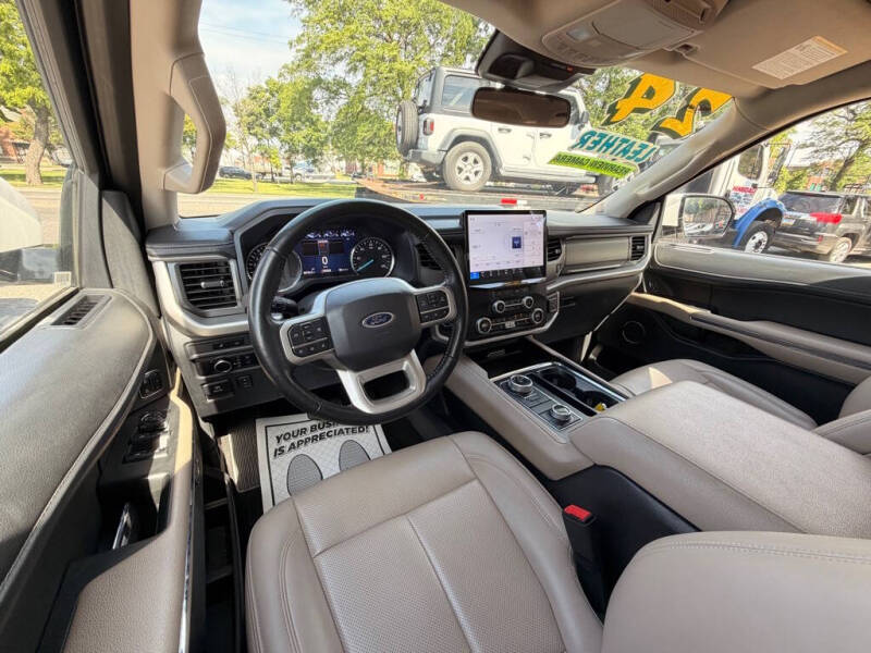 2024 Ford Expedition MAX XLT