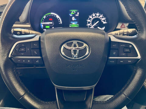 2021 Toyota Sienna XLE 7-Passenger