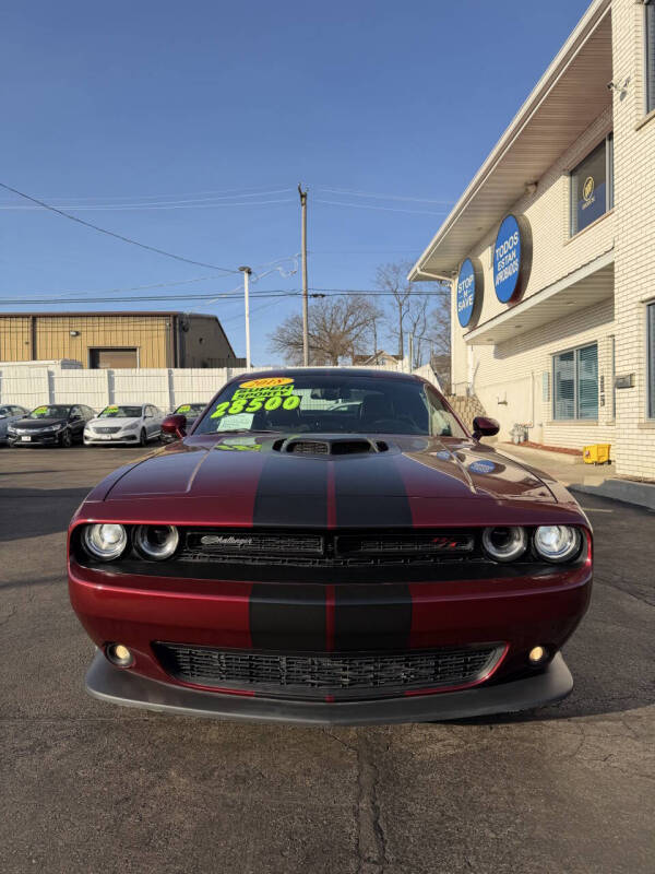 2018 Dodge Challenger 392 HEMI Scat Pack Shaker