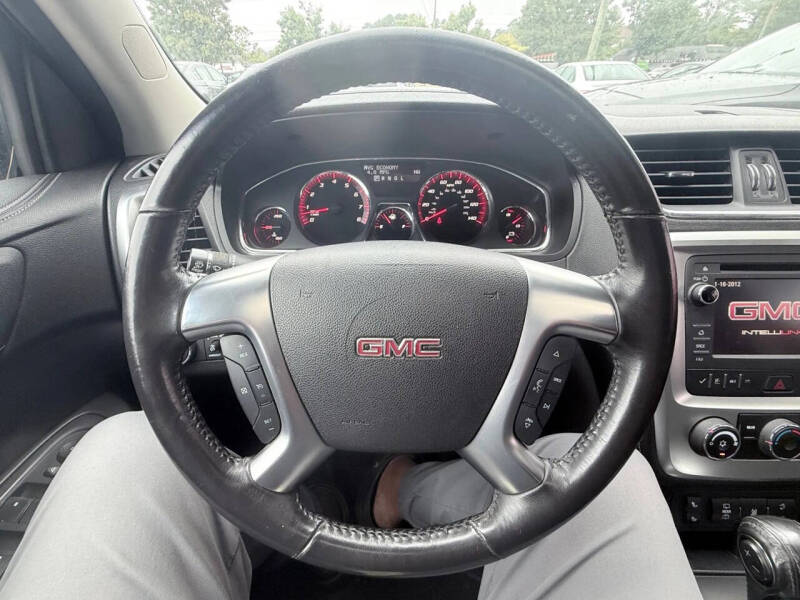 2016 GMC Acadia SLE-2