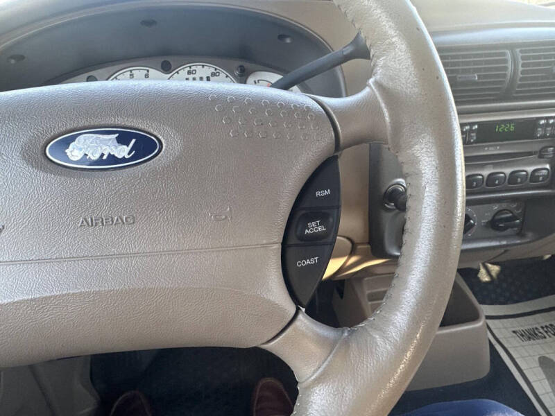 2001 Ford Explorer Sport Trac